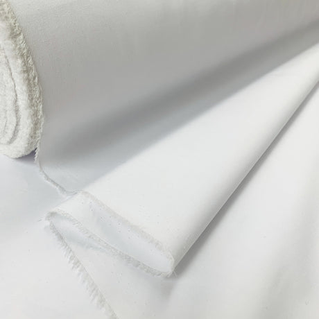 Superior Quality Poly Cotton Poplin White Plain Dyed Poly Cotton Poplin Shirting Fabric Close Up Fabric Photo