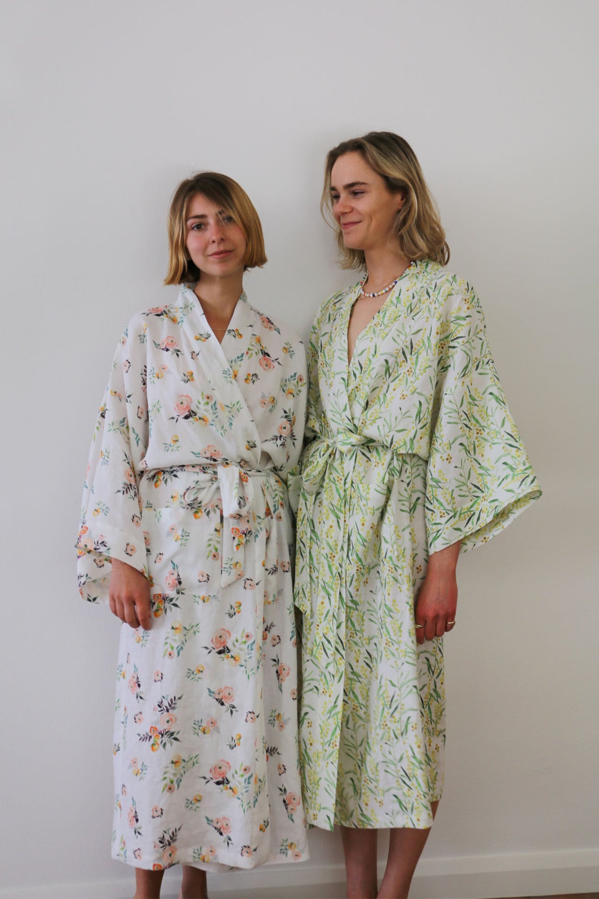 Tessuti Robe Sewing Pattern (UK 6-22)