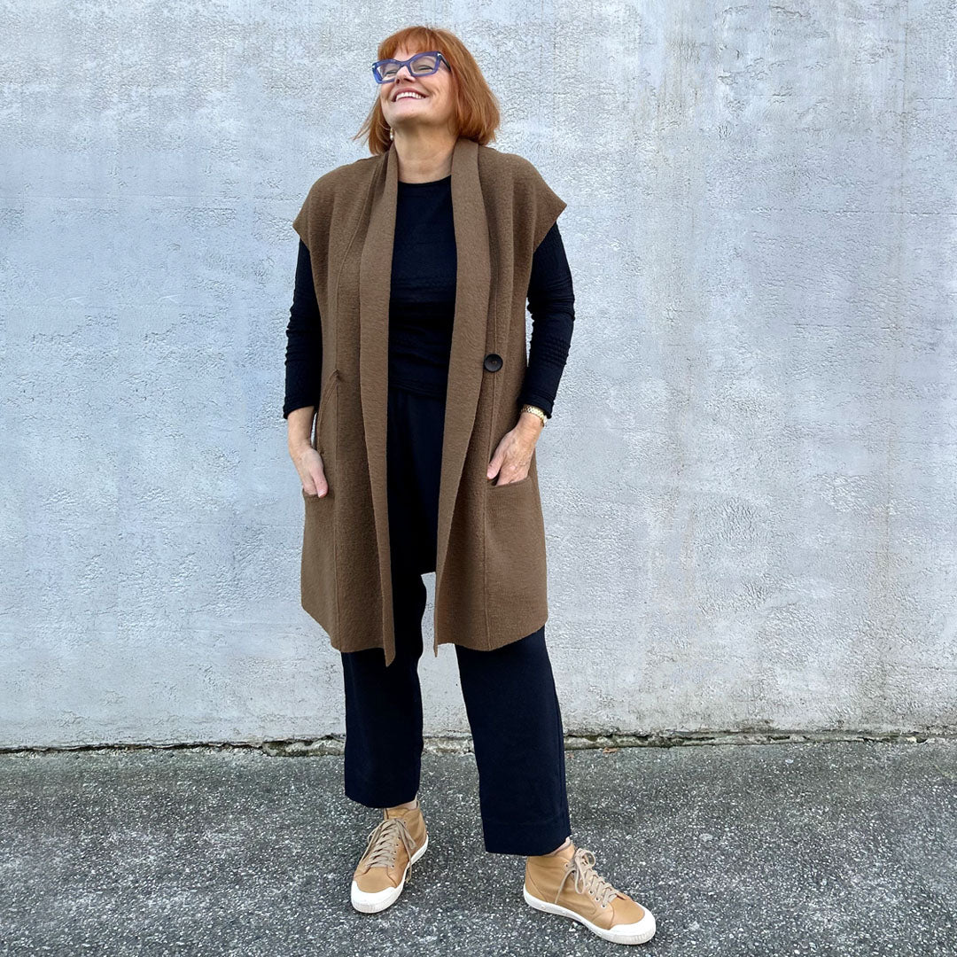 Tessuti - Torino Vest Sewing Pattern (UK 6-22)