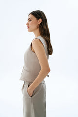 Vikisews - Liliana Vest Sewing Pattern (UK 6-18)