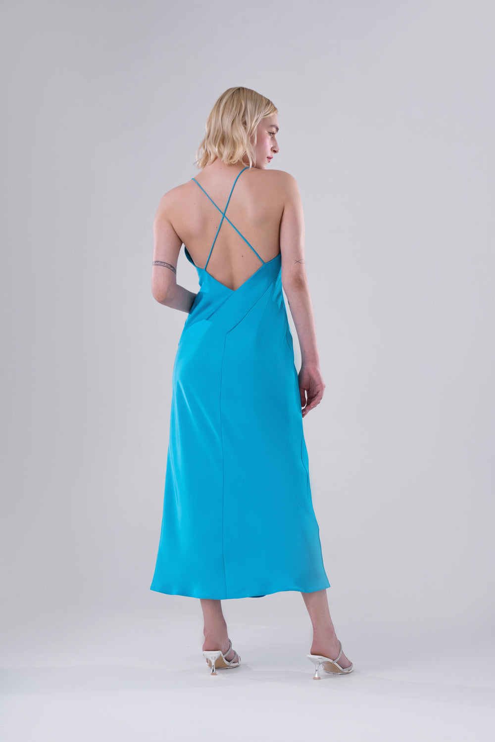 Vikisews - Lucia Dress Sewing Pattern (UK 6-24)