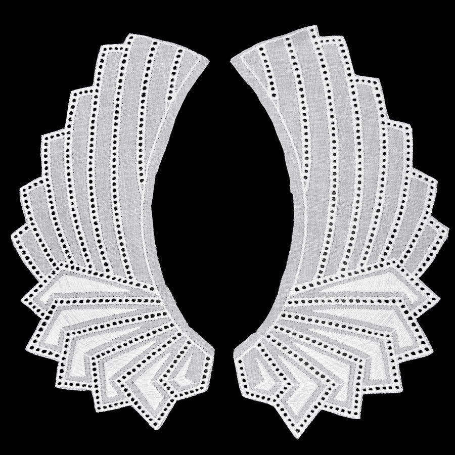 Embroidered Collar - Peter Pan - Wendy - White