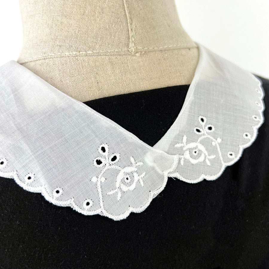 Vintage Floral Embroidered Cotton Collar Sarah White Large Back