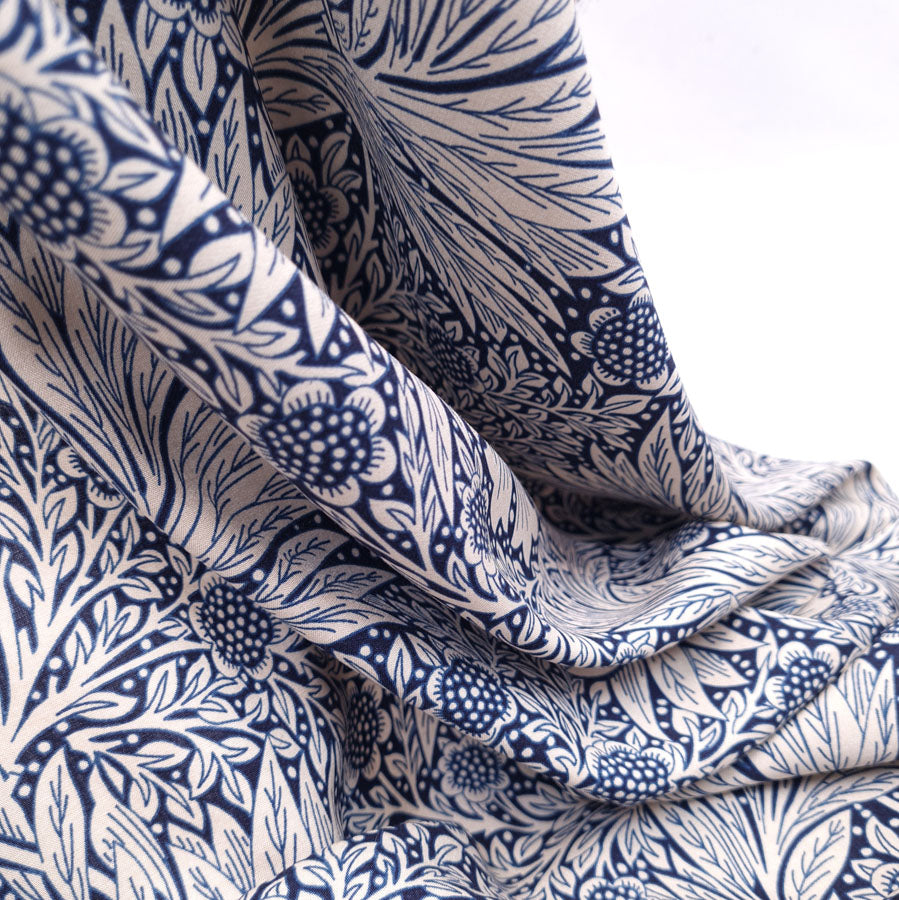 Challis - Billy Navy