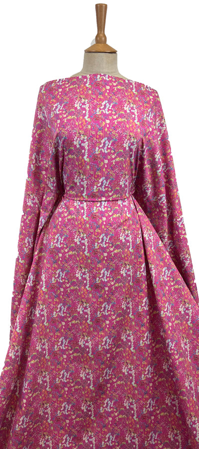 Voyage - Hedgerow Fuchsia Ness Poplin Cotton