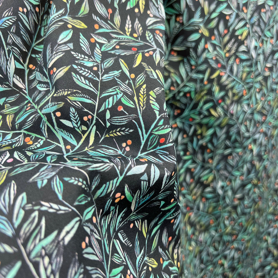 Voyage - Torquay Pomegranate Navy Ness Poplin Cotton