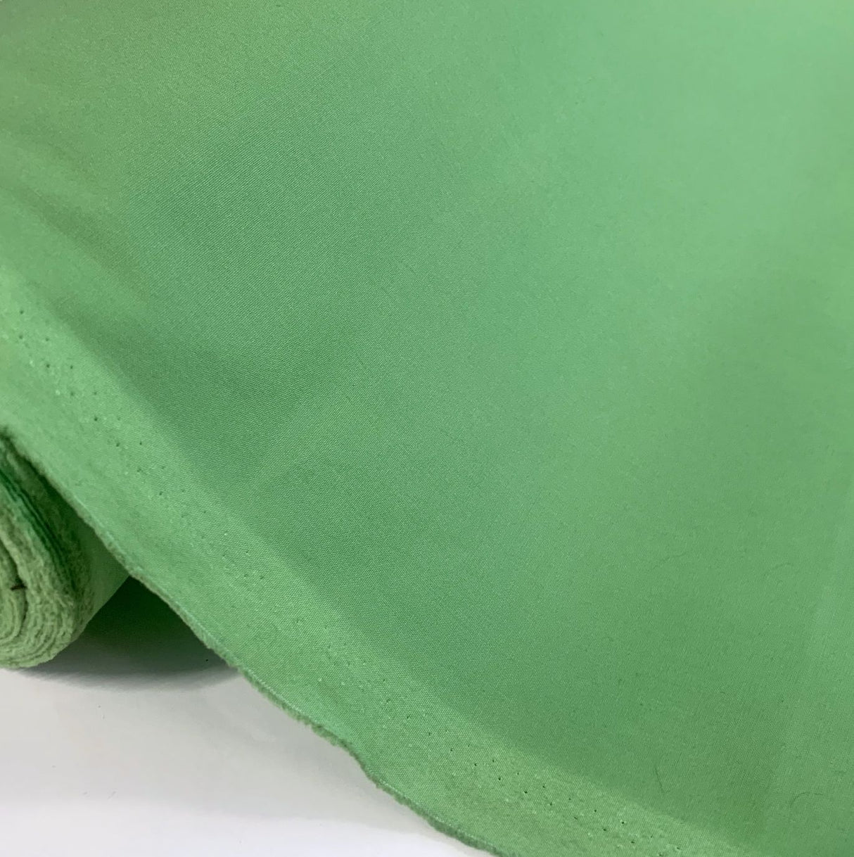 Remnant - Waxed Cotton - Apple (1m)