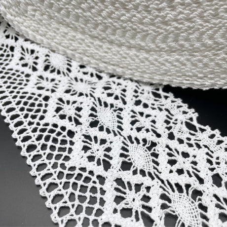 White Crochet Cotton Lace Scalloped Edge Trim Wide Diamond Roll