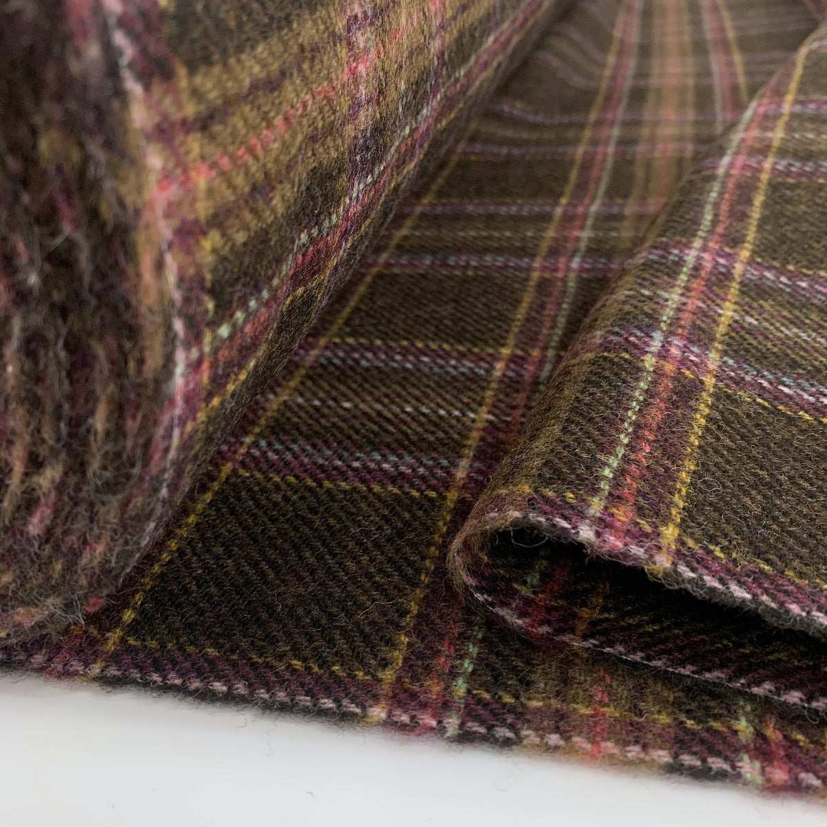 Made In England – Bonny Lass