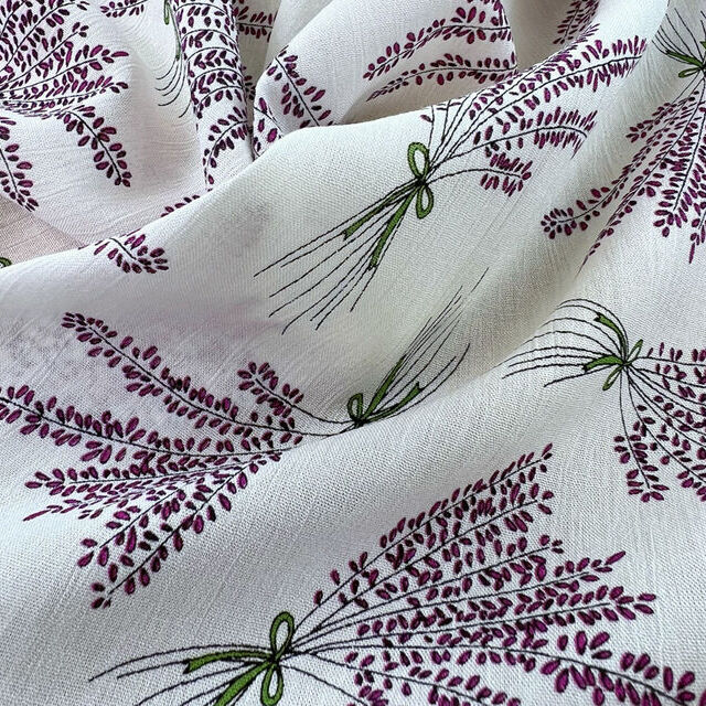 Floating In Circles - Sophia Fuchsia