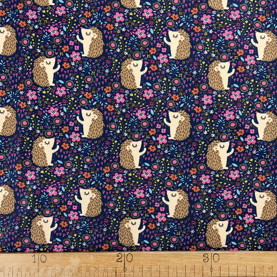 Spotlight jersey fabric top