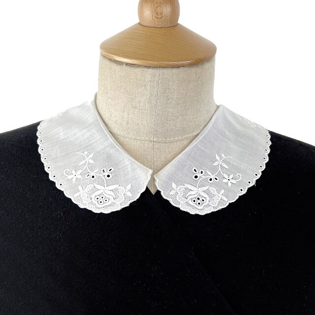 Embroidered Collar - Sarah - White - Small