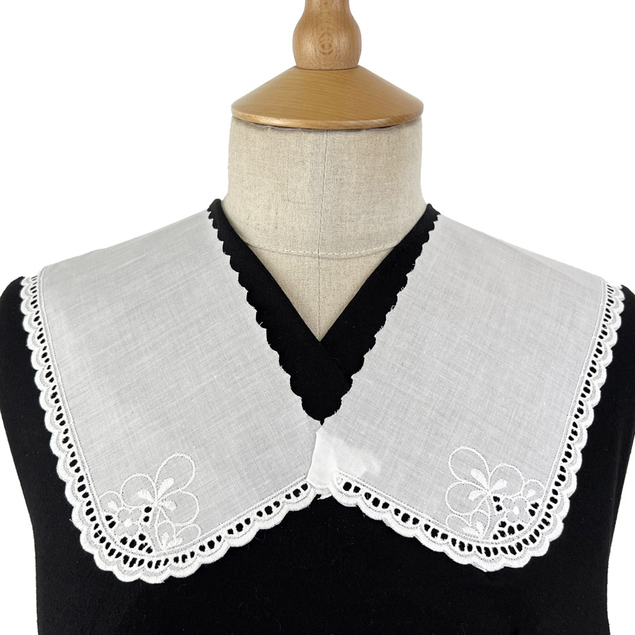 Vintage Floral Embroidered Cotton Collar Victoria White