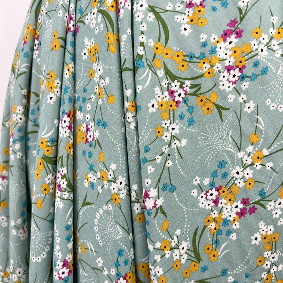 Soft Touch 100% Cotton small Floral printed dress fabric M1647 - Midland  Textiles