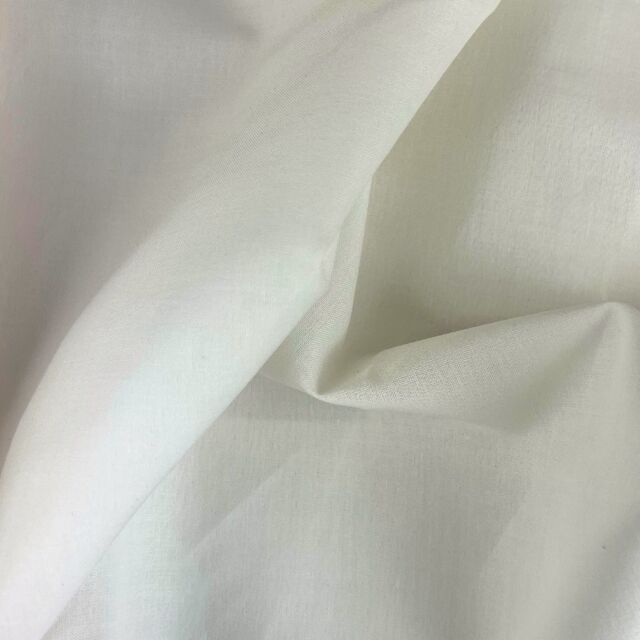 Riviera Lawn - Pale Cream