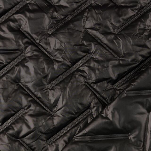 Grate Quilt - Black