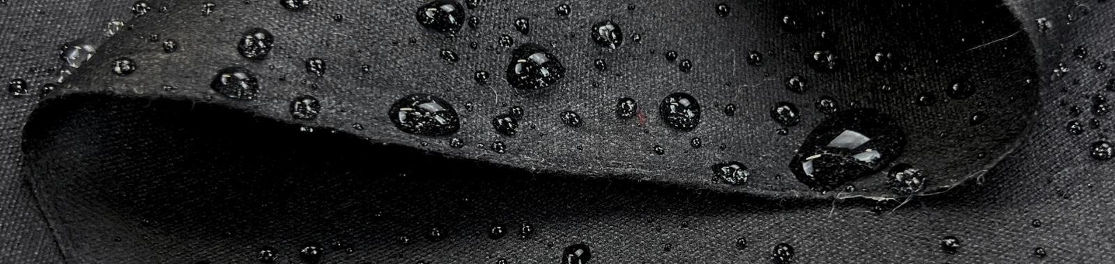 Stay_Dry_Stay_Stylish_A_Guide_To_Waterproof_Fabric_Narrow_Wax