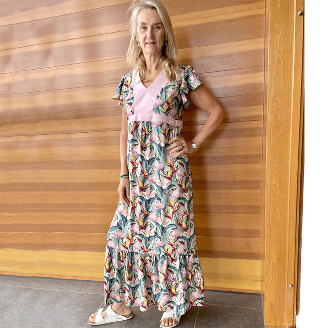 Sunseeker - Bali / Customer Make by Lindsay - Sunseeker Bali Fabric - Butterick B6728 Dress - July 2023