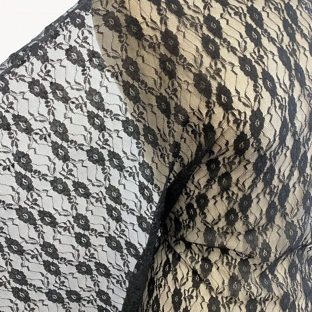 Remnant - Stretch Lace - Black (2.28m)