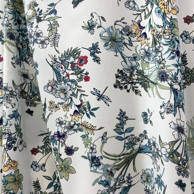 Challis - Winter Flower