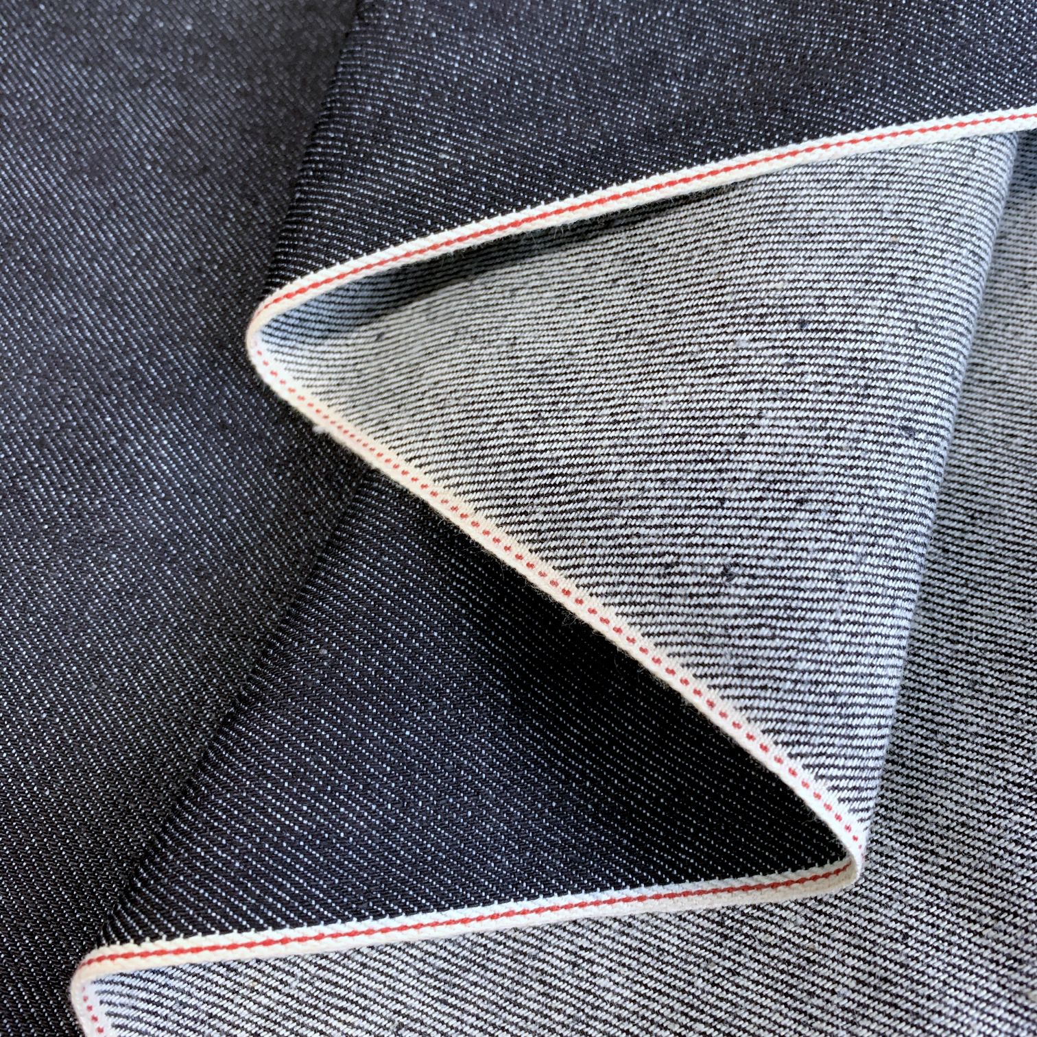 Red Selvredge - Organic - Indigo - Denim - Fabric - cu