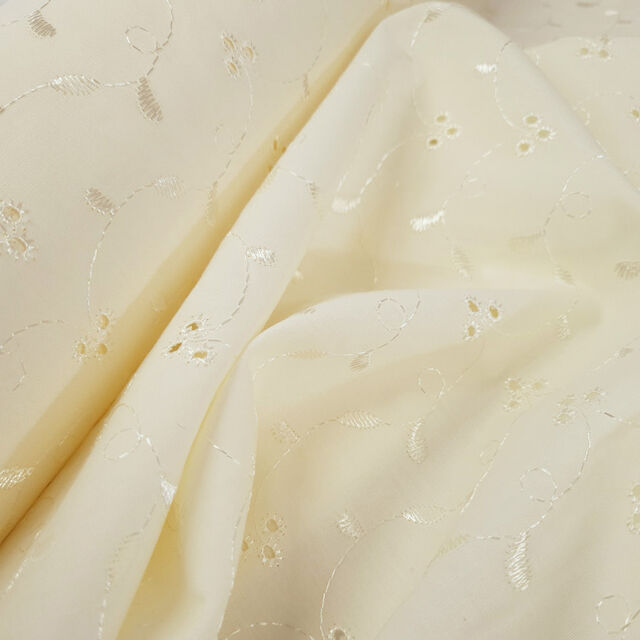 3 Hole - Broderie Anglaise - Cream