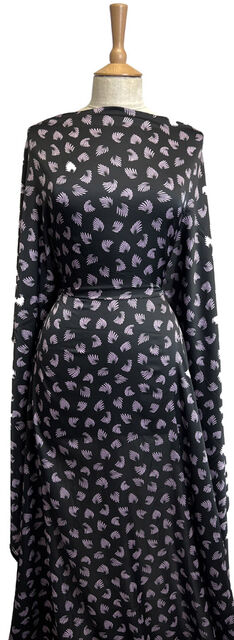 Black Satin - Fan Tail