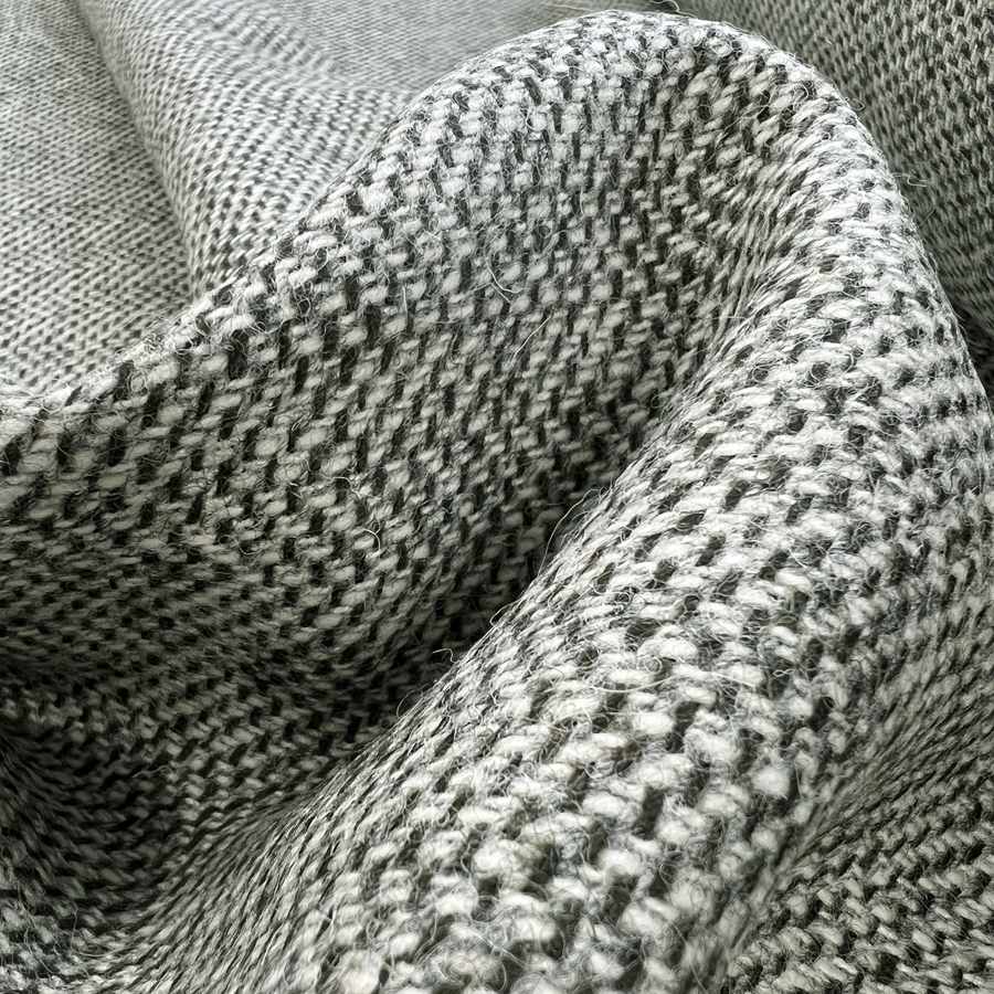 Highland_Wool_Tweed_Cream_Suiting_Fabric_CU