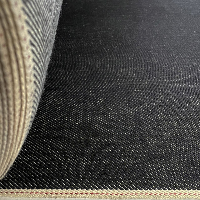 Remnant - Organic Denim - Red Selvedge - Black (1.3m)