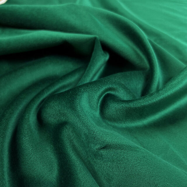 Remnant - Designer Velvet - Emerald (50cm)