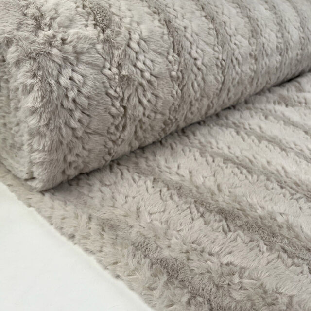 Lora - Faux Fur - Nude