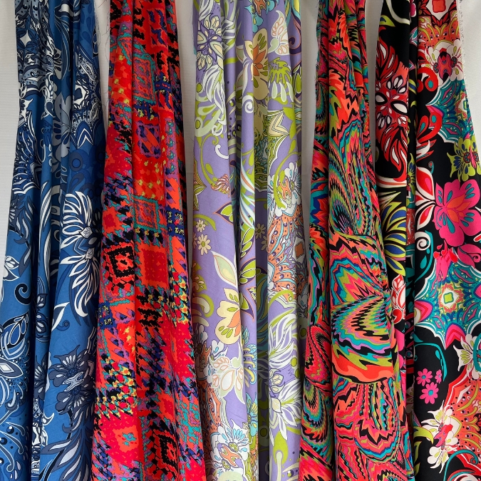 Printed_Cotton_Voile_Lotus_Blue_Tapis_Red_Lotus_Lilac_Tripping_Red_Lotus_Neon