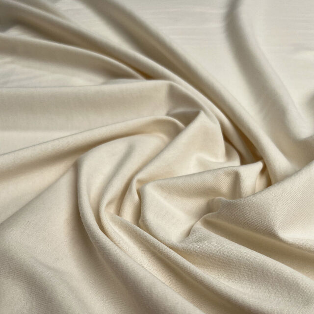 True Essentials - T-Shirting - Cream