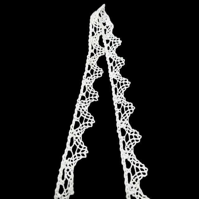 Crochet Lace Ribbon - Triangle