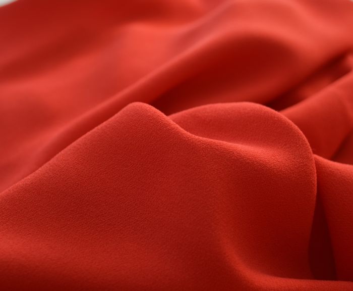 Crepe - Red Dress Fabric - Candy Apple - cu