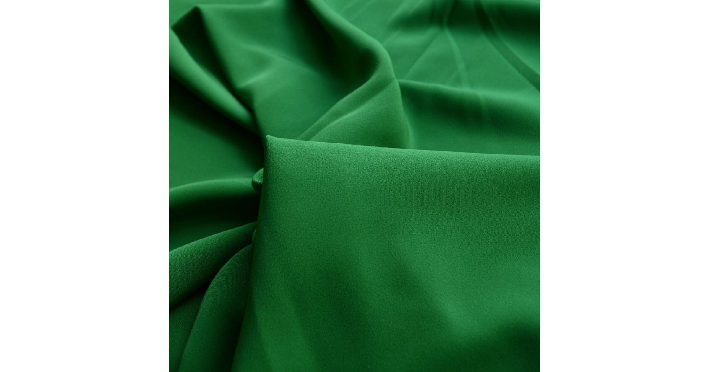 emerald green evening gown