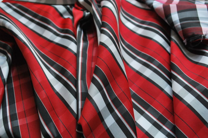 Reversible Check lining Black & Red