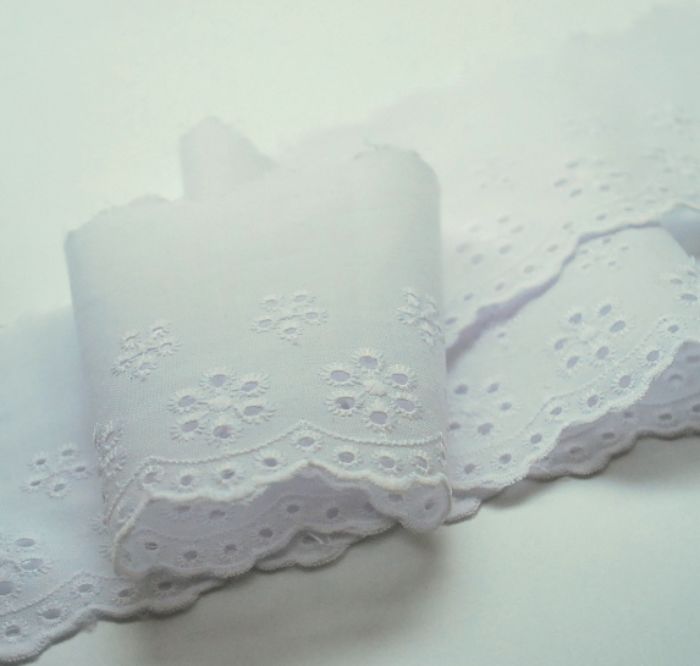 90mm Poly cotton embroidery anglaise trim white