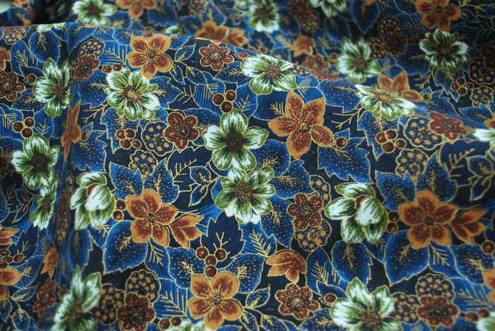 Christmas print fabric Sapphire cu