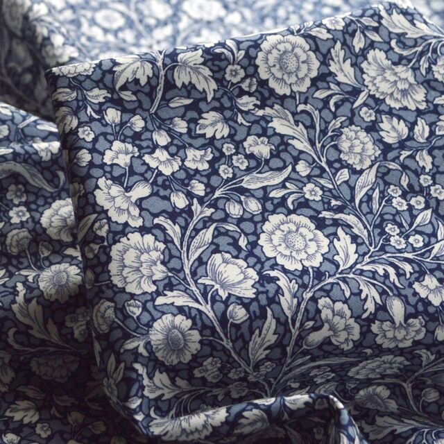 Poplin Print - Lewis - Navy